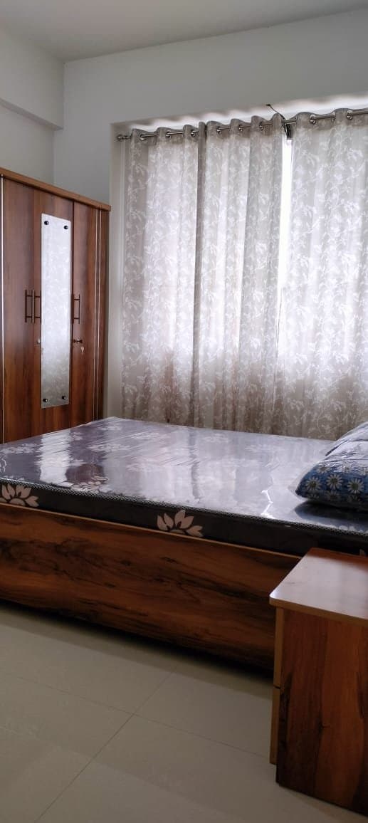 Private Room in Magarpatta for 22k/month — photo 1 of 4