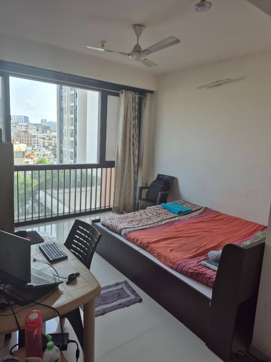 Private Room in Baner — photo 1 of 4