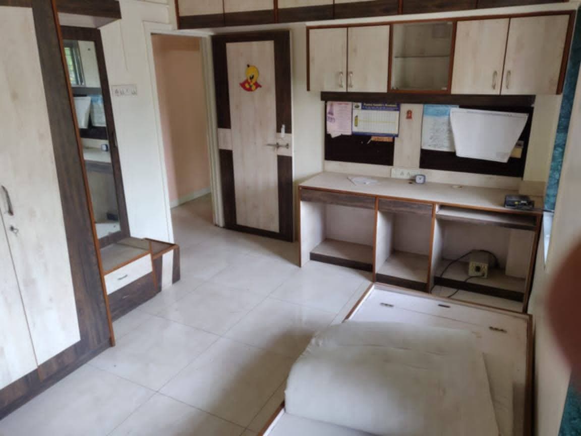 Shared Room in Kothrud — photo 1 of 3