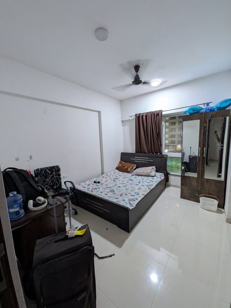 Private Room in Wagholi